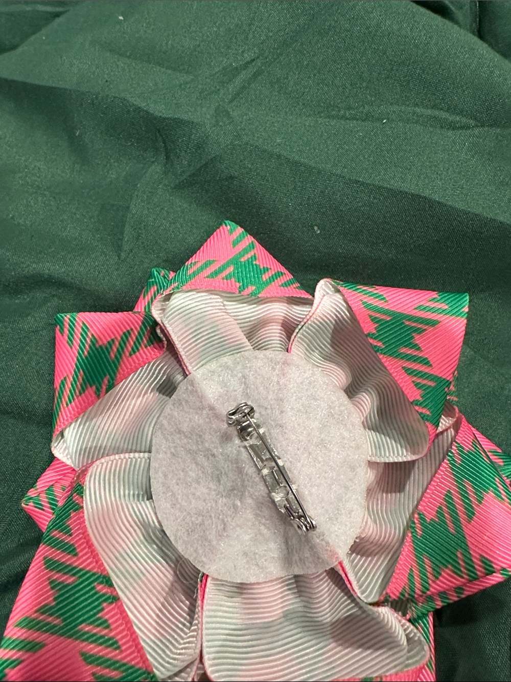 Pink and Green Brooch - Picture 2 of 2